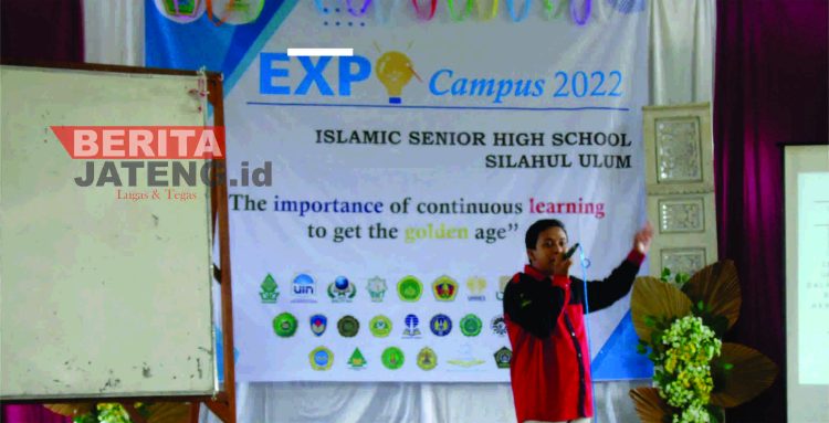 Expo Kampus ke-4 FORSIMASU Silahul Ulum 1 Expo Kampus ke-4 FORSIMASU Silahul Ulum