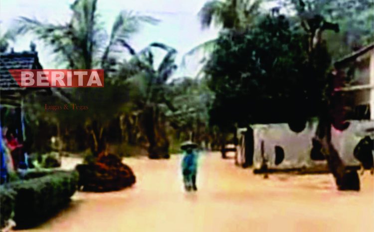 Banjir Bandang Akibatkan Rumah Warga Sumberejo Terendam | Akibat Hujan Deras