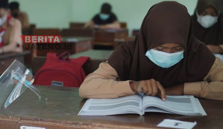 Dukung Uji Coba Kurikulum Prototipe, Muntamah : Agar pemulihan sistem pembelajaran segera terlaksana 1 Dukung Uji Coba Kurikulum Prototipe, Muntamah : Agar pemulihan sistem pembelajaran segera terlaksana