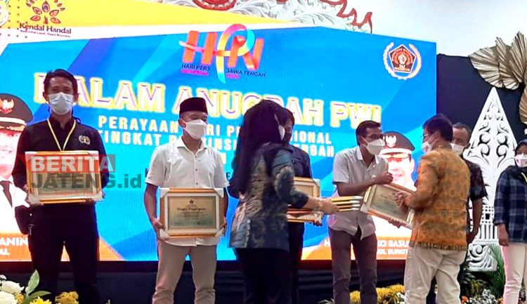 HPN 2022 di Kendal, PWI Pati Boyong Penghargaan 1 HPN 2022 di Kendal, PWI Pati Boyong Penghargaan