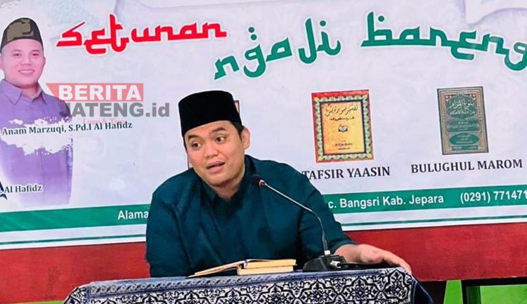 Santri Jepara Perlu Perda Pesantren | Ibnu Hajar : Kontribusi dalam berbagai bidang sangat besar