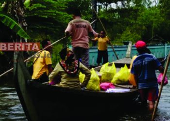 Warga Pati Selatan Wadul Banjir ke DPRD, H. Hardi : Aspirasi ini bakal kami bahas dengan Pemkab