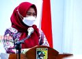 Bupati Demak, Eisti’anah dalam acara Seminar Kesehatan dan Launching Sekolah Ibu Salimah Terpadu (Sister) di Ballroom Lt. 1 Gedung C. (Dok. Kominfo Demak)