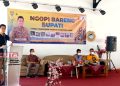Bupati Kendal Komitmen Perbaiki Akses Jalan Wisata 18 Bupati Kendal, Dico Ganinduto saat memberikan pemaparan strategi wisata di Kabupaten Kendal. (UNG/Koran Lingkar)