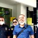 Diduga Salah Gunakan Anggaran Dana Desa, Mantan Kades Banjarsari Pati Dilaporkan Warga 8 Ketut Norman Sasono, Ketua Laskar Penjawi Nusantara menjelaskan ke awak media usai menyerahkan laporan ke Kejari Pati, Selasa (29/3). (AZI/Koran Lingkar)