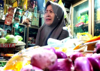 Harga Bawang Merah Meroket, Pedagang : Kenaikan ini karena curah hujan yang tinggi