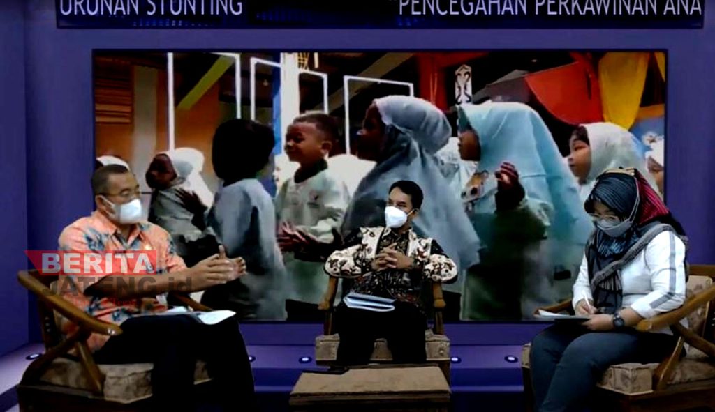Kampanye publik, “Stop Perkawinan Anak Usia Dini” bersama OPD di Studio eRTe FM secara live streaming di kanal Youtube, Kamis (10/3). (Dok. Pemprov Jateng)