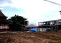 PKL Lasem Rembang Keluhkan Tak Punya Tempat Berdagang Permanen 20 Area PKL Eyang Sambu Kecamatan Lasem Kabupaten Rembang sedang dibangun pertokoan dalam proyek Kota Pusaka Lasem. (RTW/Koran Lingkar)