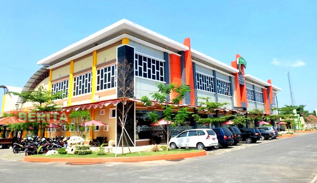 Pusat oleh-oleh khas Pati, Plaza Pragolo Pati (ARF/Beritajateng.id)