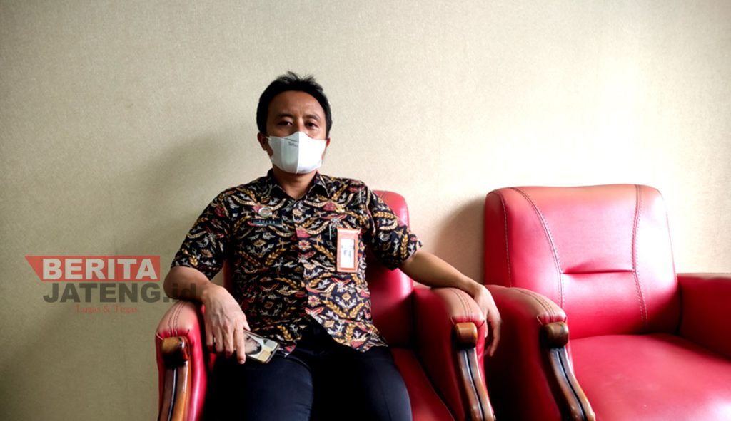 Sekretaris Disdukcapil Kabupaten Kudus, Tulus Tri Yatmika. (NHS/Koran Lingkar)