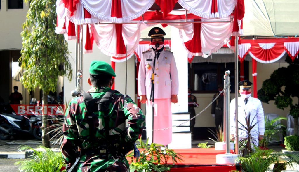 Upacara Hari Jadi ke-296 Kabupaten Grobogan di halaman Kantor Setda Grobogan. (Dok. Kominfo Grobogan/Koran Lingkar)