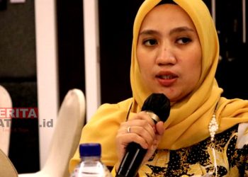 Anggota Komisi C DPRD Provinsi Jateng, Padmasari Mestikajati dalam diskusi bersama jajaran manajemen Bank Jateng Cabang Boyolali, Jumat (1/4). (Istimewa)