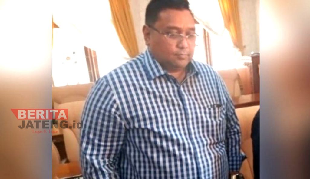 Wakil Ketua I DPRD Pati, Joni Kurnianto saat memberikan keterangan pada awak media (ARF/Beritajateng.id)