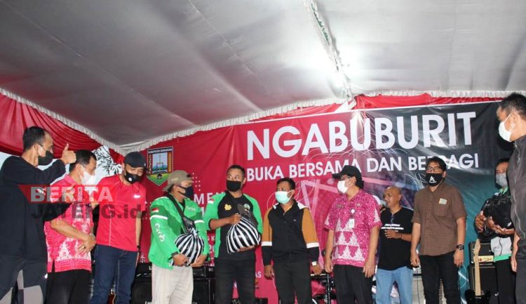 Ngamen Ngamal Bersama Forkom Linko dan Pemkab Semarang