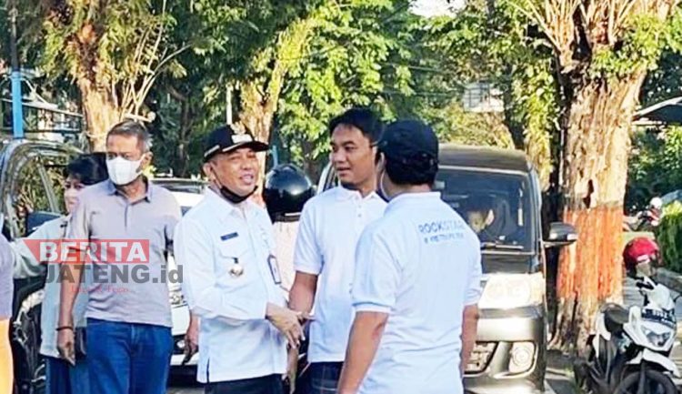 Gus Haiz Apresiasi Mangunsarkoro Street Food Jepara Sebagai Pelopor Wisata Kuliner