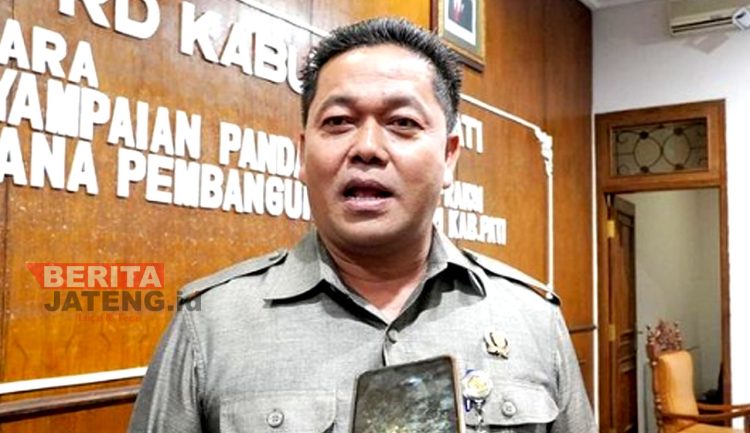 Ketua DPRD Pati, Ali Badrudin saat ditemui pasca sidang paripurna, baru-baru ini. (ARF/Beritajateng.id)