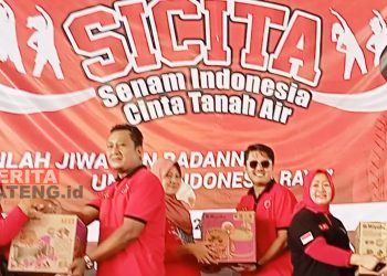 Ratusan Kader DPC PDI Perjuangan Pati Berpartisipasi Pecahkan Rekor Muri Senam Sicita 6 Ratusan Kader DPC PDI Perjuangan Pati Berpartisipasi Pecahkan Rekor Muri Senam Sicita
