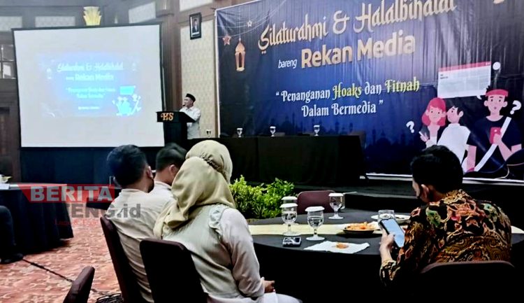 Begini Tanggapan Gus Yasin Terkait Maraknya Berita Bohong 1 Begini Tanggapan Gus Yasin Terkait Maraknya Berita Bohong