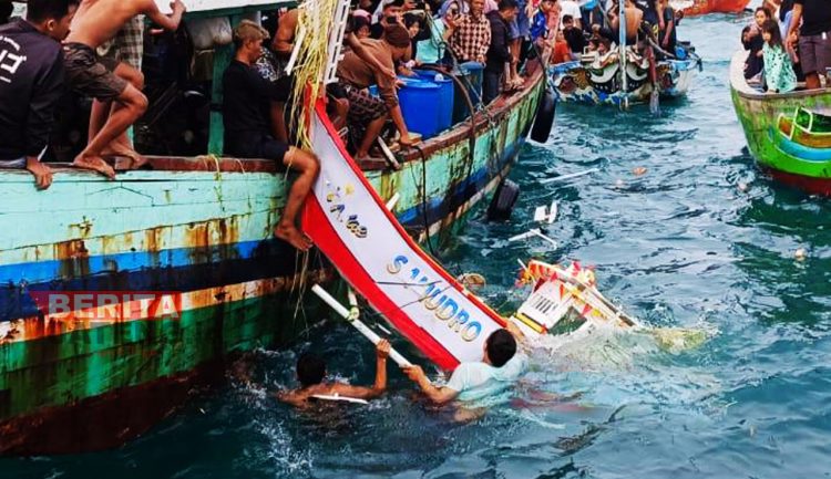 Pesta Lomban 2022 di Jepara dihadiri Ratusan Kapal, Begini Keseruannya Usai Libur 2 Tahun