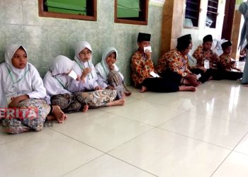 Sejumlah santri Pondok Pesantren Madinathul Quran, Pecangaan Winong, Kabupaten Pati. (ARF/Beritajateng.id)
