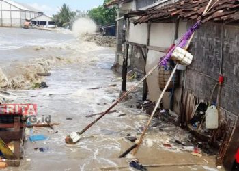 Warga Pesisir Pantai Kabupaten Pati Dihimbau BPBD Waspada Banjir Rob