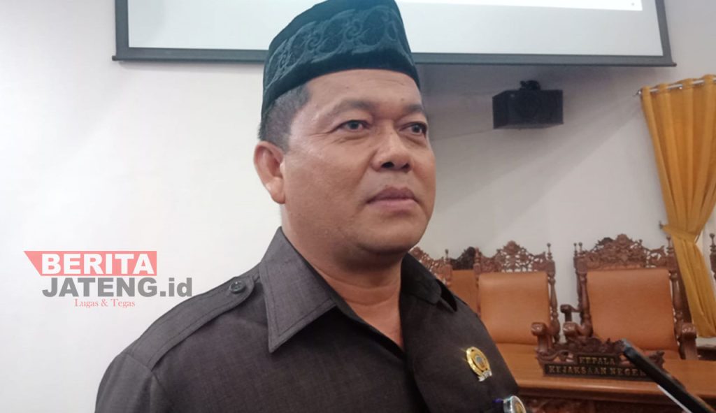 Ketua DPRD Kabupaten Pati, Ali Badrudin saat menyampaikan harapannya terkait Pj Bupati Pati, belum lama ini. (ITD/Koran Lingkar)