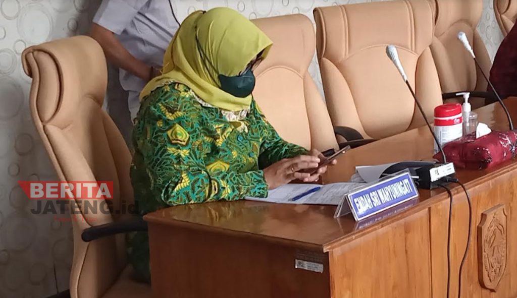 Wakil Ketua Komisi D DPRD Kabupaten Pati, Endah Sri Wahyuningati. (ARF/Beritajateng.id)