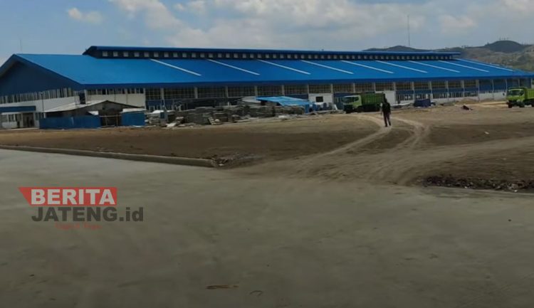Bangunan milik PT. Seijin yang berdiri di salah satu kawasan industri yang ada di Kecamatan Margorejo, Pati. (ARF/Beritajateng.id)