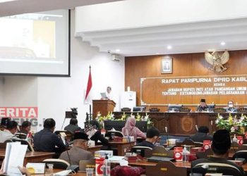 Rapat paripurna jawaban Bupati Pati atas pandangan umum fraksi DPRD Pati terhadap Raperda Pertanggungjawaban Pelaksanaan APBD Kabupaten Pati tahun anggaran 2021. (Instagram @humas_dprdpati)