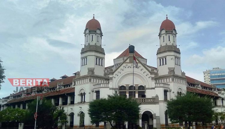 Pengunjung Lawang Sewu Harus Pakai Masker, Berikut Penyebabnya 1 Pengunjung Lawang Sewu Harus Pakai Masker, Berikut Penyebabnya