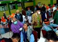 3 Jamaah Haji Debarkasi Solo Positif Covid-19 hingga Pemulangan Kloter 14 19 CEK KESEHATAN: Jamaah haji kloter 14 gabungan asal Kabupaten Klaten dan Sragen saat mengikuti tes antigen. (Antara/Beritajateng.id)