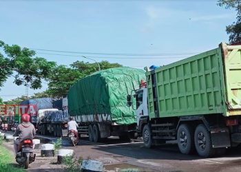 Kemacetan di Jalur Pantura Juwana-Batangan, beberapa waktu lalu. (Arif Febriyanto/Beritajateng.id)
