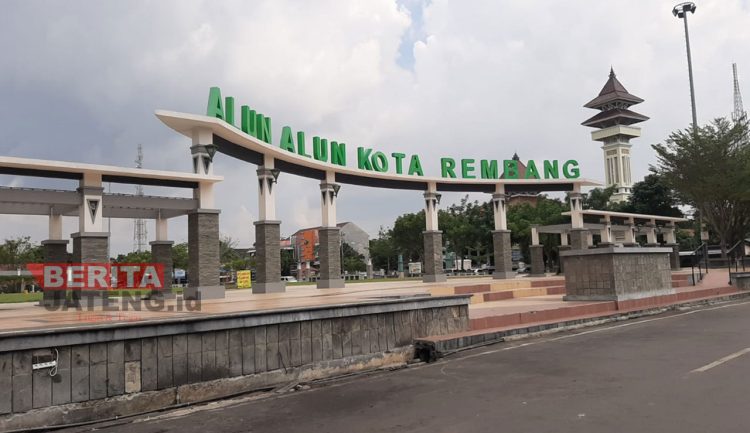 Potret Alun-Alun Rembang yang akan menjadi tempat pergelaran seni budaya dalam HUT ke-281 Kabupaten Rembang. (R. Teguh Wibowo/Koran Lingkar)