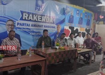 Tim sukses dan relawan Partai Amanah Nasional (PAN) Pati saat menghadiri Rakerda di kantor DPD PAN, Pati pada Jumat (08/07).(Arif Febriyanto/Beritajateng.id)