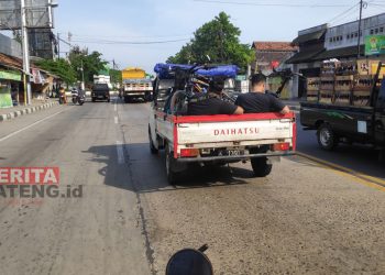 Potret ruas Jalan Pantura di Kecamatan Lasem, Kabupaten Rembang yang bakal menjadi Jalan Lingkar Rembang-Lasem. (R. Teguh Wibowo/Koran Lingkar)