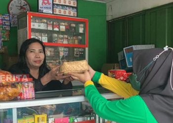 RS. Mitra Bangsa Pati Bagi Ratusan Kilo Daging Qurban