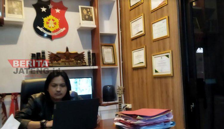 Kasat Reskrim Polres Pati, AKP Gala Rimba Doa Sirrang saat ditemui awak media pada Jumat, 26 Agustus 2022. (Aziz Afifi/Koran Lingkar)