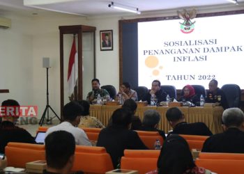 Pemkab Blora menggelar rakor antisipasi dampak inflasi akibat kenaikan harga BBM di ruang Pertemuan Setda Kabupaten Blora pada Kamis, 15 September 2022. (Dok. Pemkab Blora)