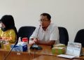 DPRD Pati Karmijan Desak Pemkab Selesaikan Problematika Galian C di Kendeng 18 Anggota Komisi C DPRD Kabupaten Pati, Karmijan (berbaju putih) saat menerima audiensi LSM Laskar Joyo Kusumo pada beberapa waktu lalu. (Arif Febriyanto/Lingkarjateng.id)