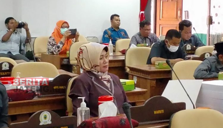 Anggota Komisi A DPRD Pati, Warsiti. (Istimewa)