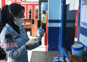 Ciptakan Lingkungan Bersih Dari Narkoba, Rutan Kelas IIB Rembang Adakan Tes Urine