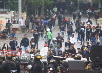 HMI Cabang Semarang Kecam Tindakan Represif Polrestabes Semarang terhadap Suporter PSIS 1 HMI Cabang Semarang Kecam Tindakan Represif Polrestabes Semarang terhadap Suporter PSIS