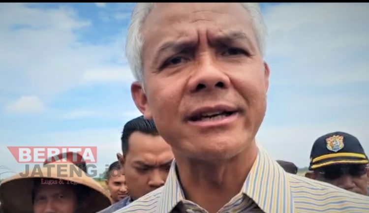 Saat ditanya Harga Beras di Kendal, Ganjar: Wegah Wawancara 1 Saat ditanya Harga Beras di Kendal, Ganjar: Wegah Wawancara