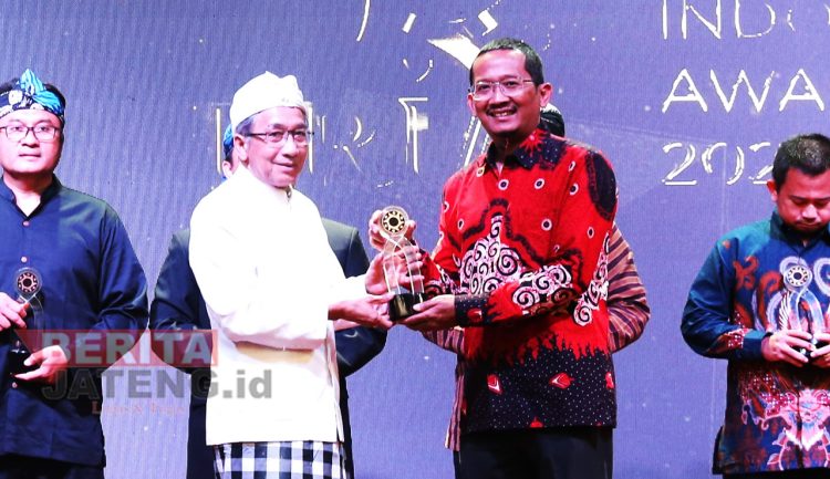 Semen Gresik Raih Gold Winner Kehumasan Terbaik di Ajang PRIA 2023