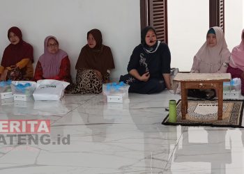 Hj Suhartini Terus Gencar Adakan Kegiatan Keagamaan di Musholla Al Imam Saliyan Selama Ramadhan 1 Hj Suhartini Terus Gencar Adakan Kegiatan Keagamaan di Musholla Al Imam Saliyan Selama Ramadhan