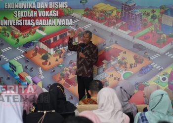 Plt Dirut Semen Gresik Berbagi Kiat Sukses Berkarir Kepada Ratusan Mahasiswa UGM