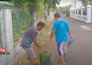 Warga Bersihkan Lingkungan Sambut Kirab Ki Ageng Penjawi Kebangkitan Pati