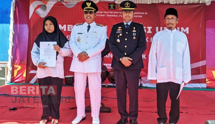 Peringati Kemerdekaan RI ke 78, Rutan Kelas IIB Rembang Berikan Remisi Kepada 84 WBP dan 1 Bebas Penjara