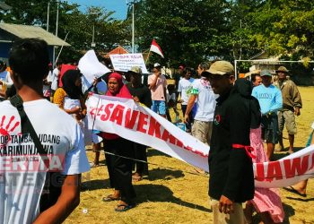 Ratusan Warga Karimunjawa Tolak Tambak Udang Ilegal 7 Ratusan Warga Karimunjawa Tolak Tambak Udang Ilegal