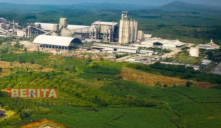 Semen Gresik Berhasil Tekan Emisi Karbon di Wilayah Operasional, Simak Caranya